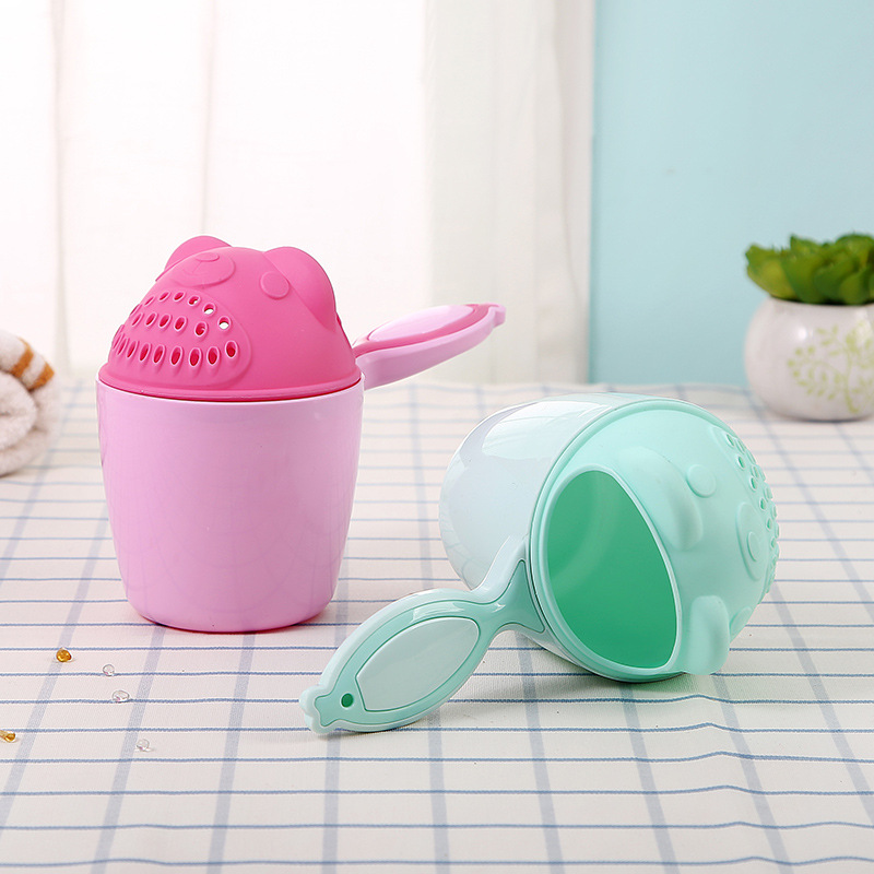 Gobelet de bain pour bébé